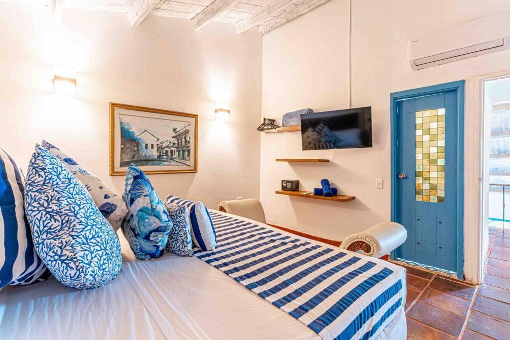 Luxury Bryon Pool Holiday home